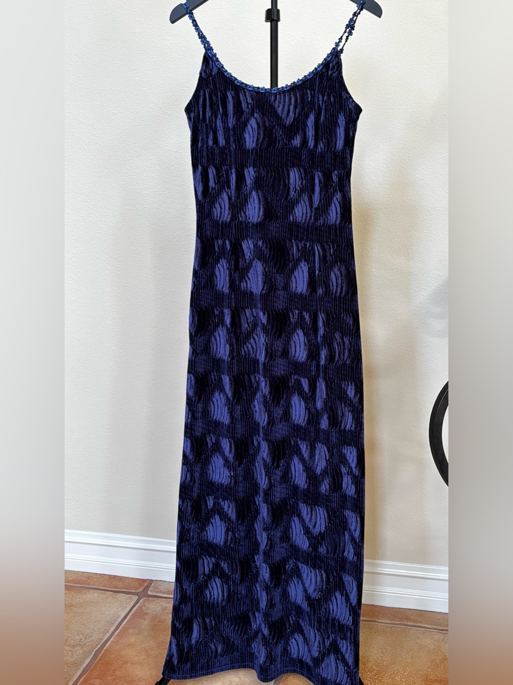 Y2K Era Scott McClintock Elegant Navy Textured Maxi Dress